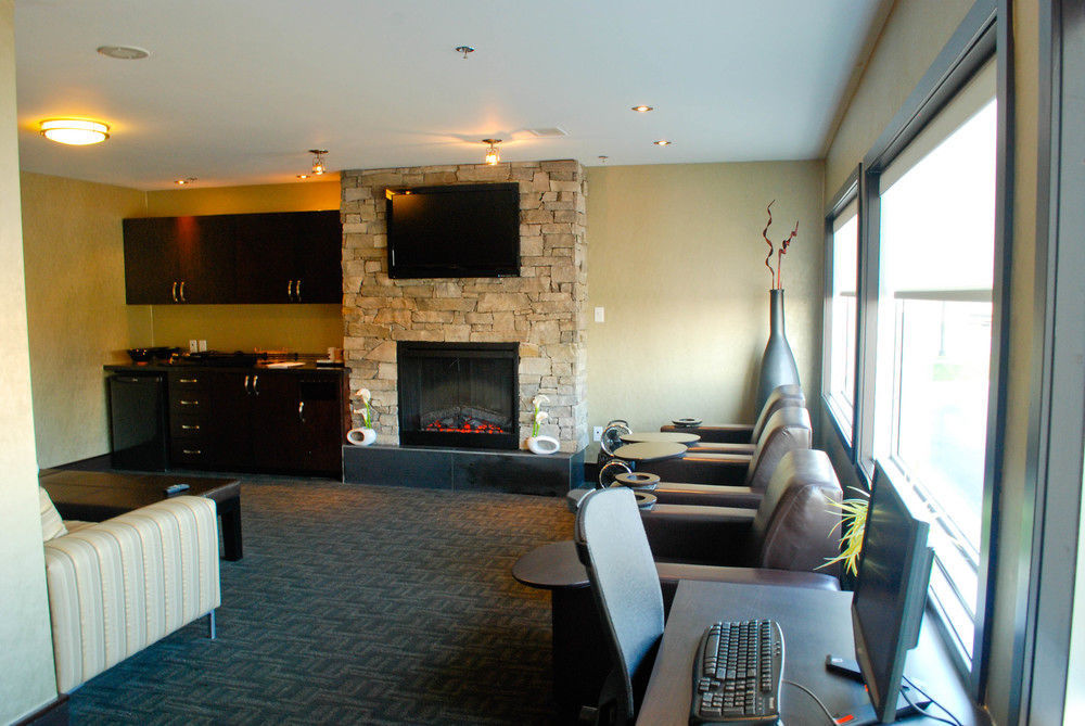 Sandman Signature Toronto Airport Hotel Екстер'єр фото